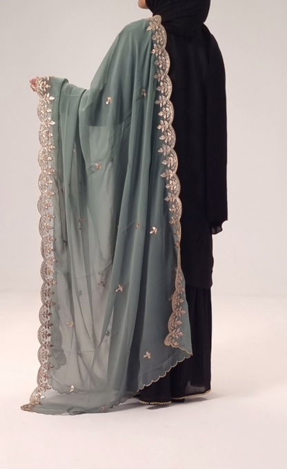 Sumayyah Dupatta