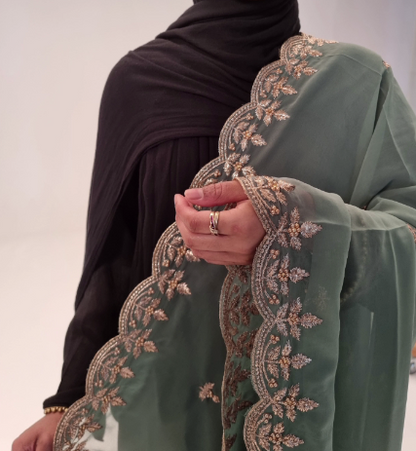 Sumayyah Dupatta