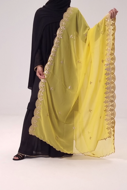 Sumayyah Dupatta